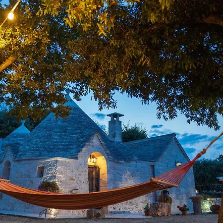 Trullo Mont Bell Con Giardino E Piscina Privata Сasa de vacaciones Selva Di Fasano