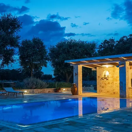 Trullo Mont Bell Con Giardino E Piscina Privata 度假居 *
