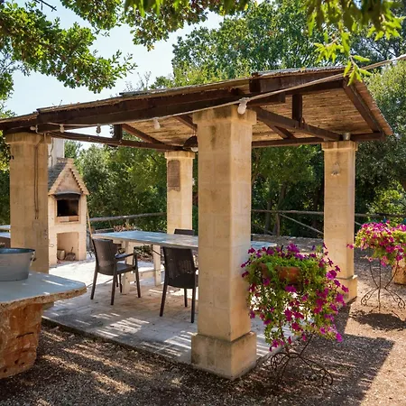 Trullo Mont Bell Con Giardino E Piscina Privata Selva Di Fasano