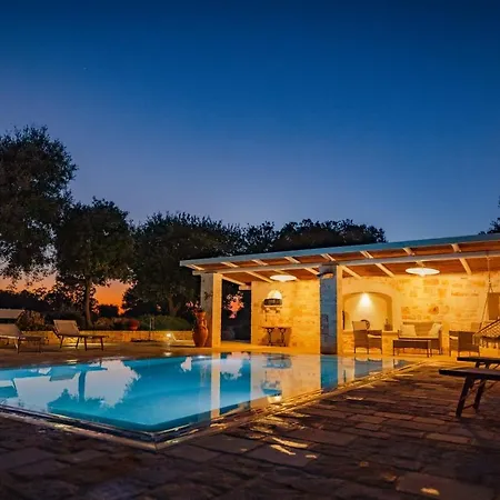 Holiday home Trullo Mont Bell Con Giardino E Piscina Privata Selva Di Fasano